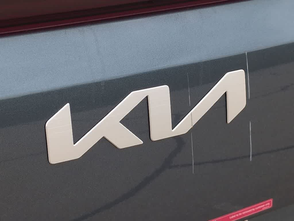 Thumbnail: 2025 Kia Carnival - 11