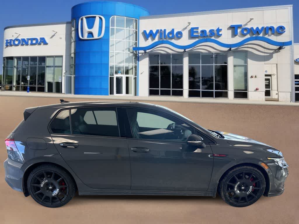 Thumbnail: 2024 Volkswagen Golf - 9