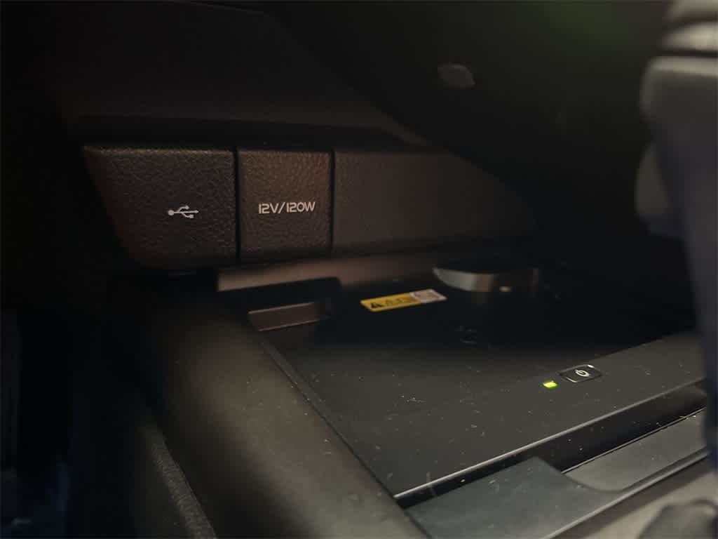 2023 Toyota Camry XSE 33