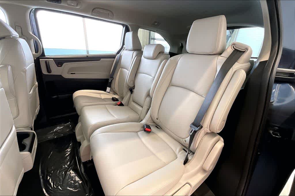 Thumbnail: 2026 Honda Odyssey - 14