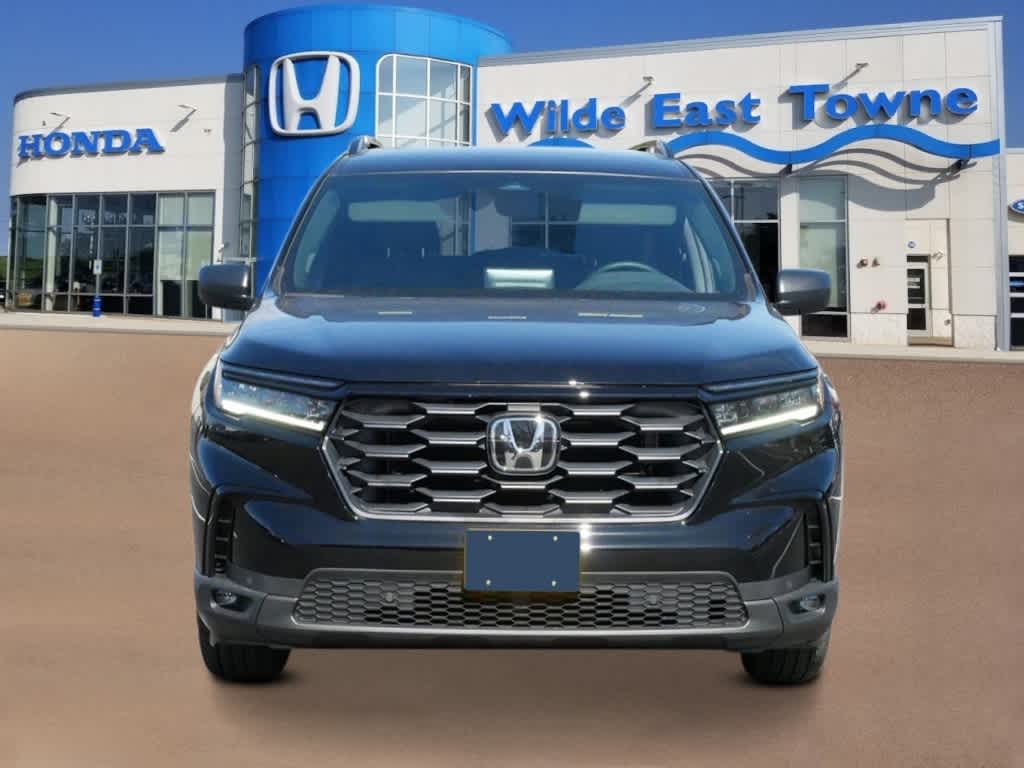 Thumbnail: 2025 Honda Pilot - 8
