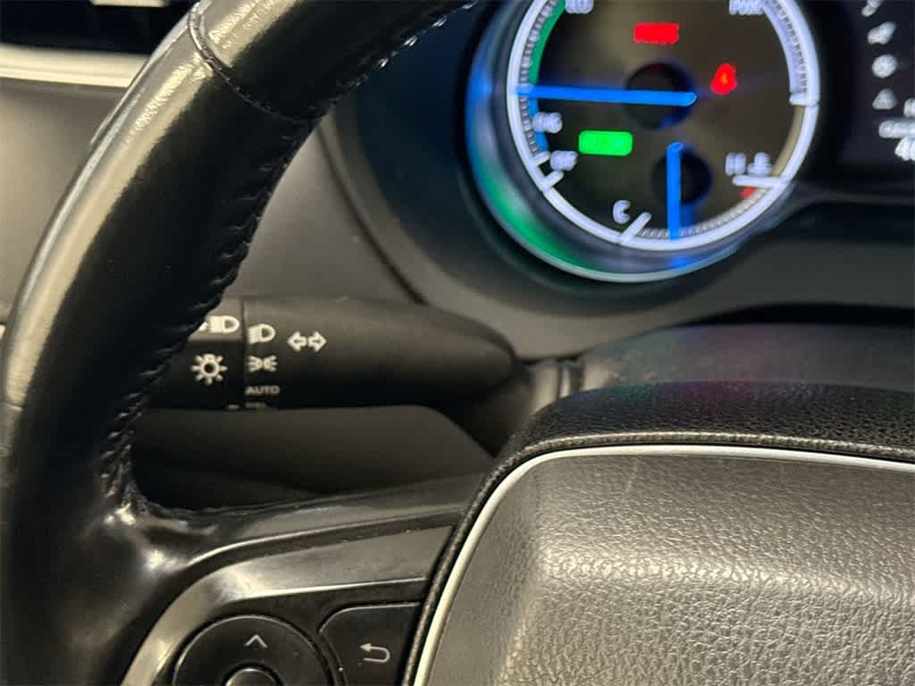 Thumbnail: 2021 Toyota Venza - 27