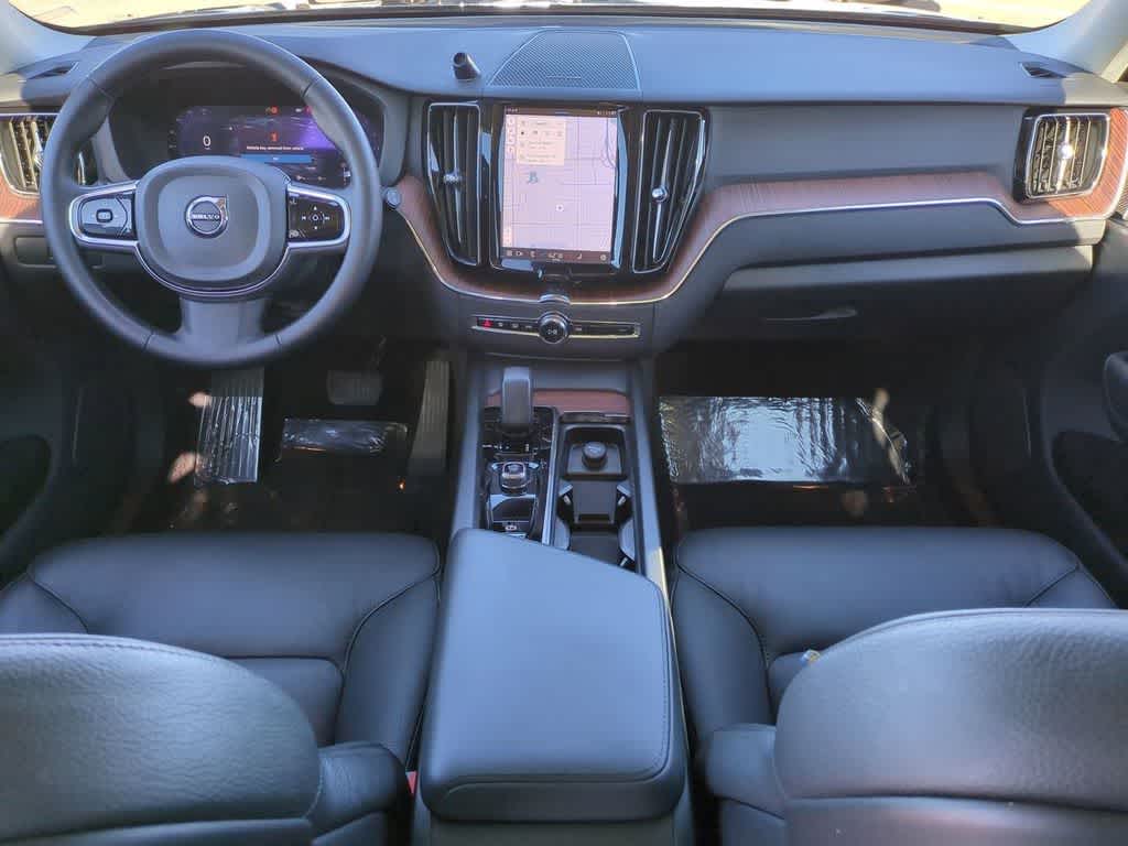 Thumbnail: 2024 Volvo XC60 - 16