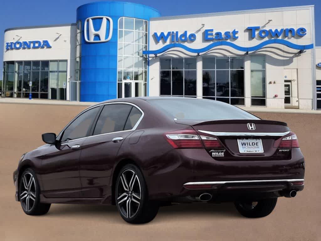 Thumbnail: 2017 Honda Accord - 8