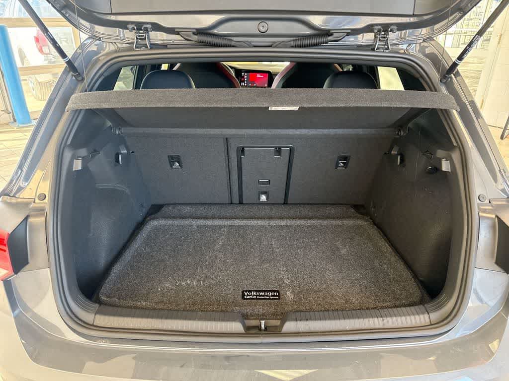 Thumbnail: 2024 Volkswagen Golf - 36