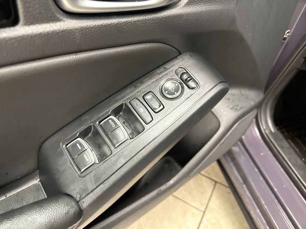 Thumbnail: 2022 Honda Civic - 21