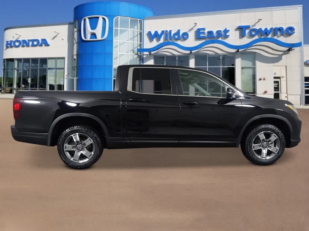 Thumbnail: 2025 Honda Ridgeline - 6