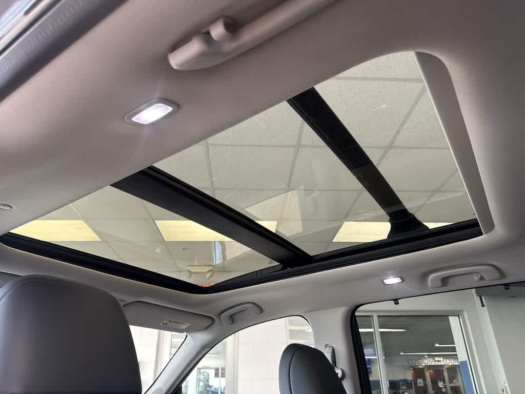 Thumbnail: 2025 Honda Pilot - 22