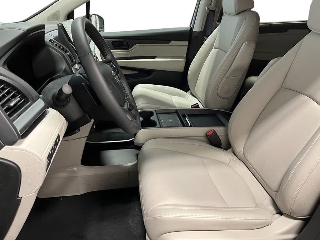 Thumbnail: 2026 Honda Odyssey - 11