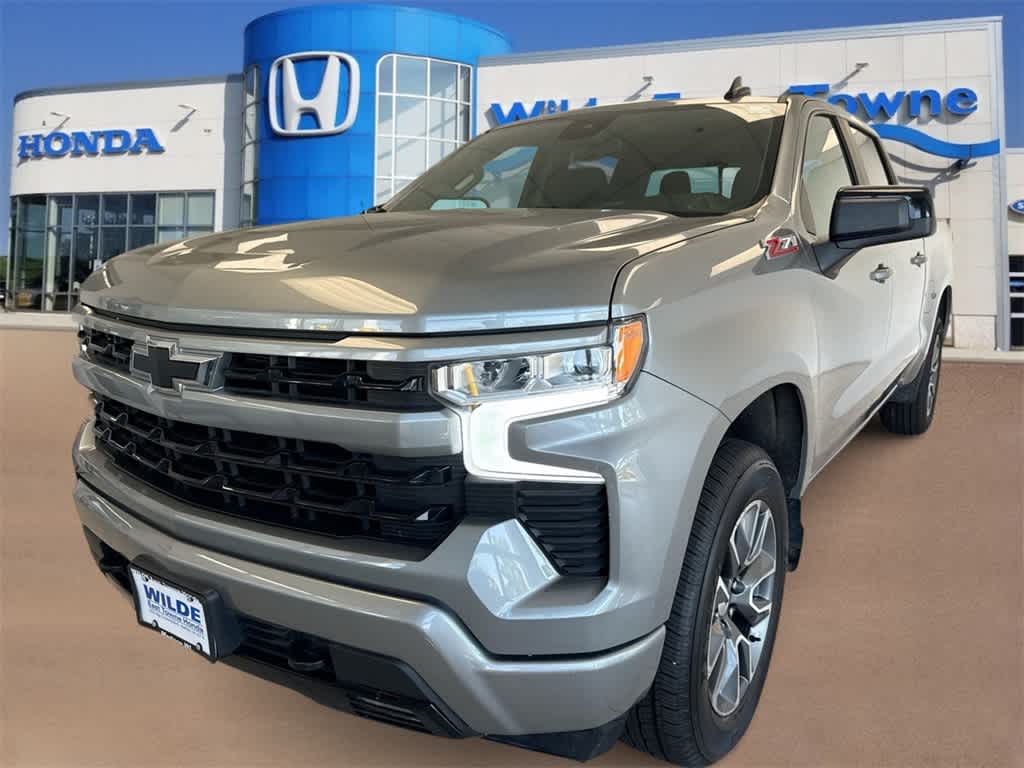 Thumbnail: 2023 Chevrolet Silverado 1500 - 4