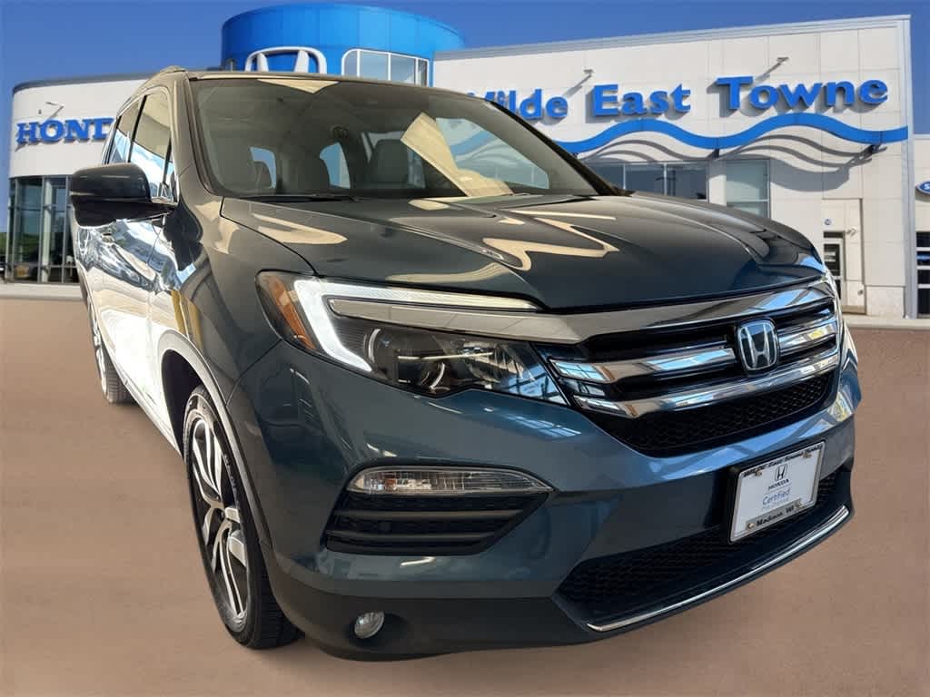 Thumbnail: 2017 Honda Pilot - 2