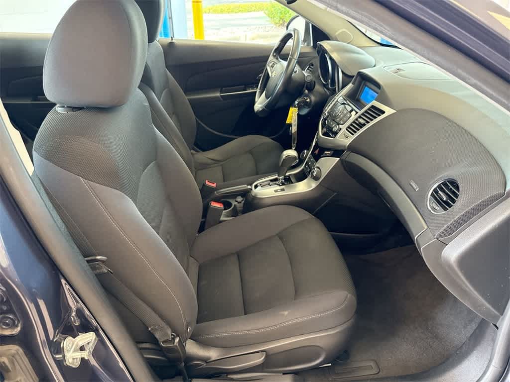 Thumbnail: 2014 Chevrolet Cruze - 22