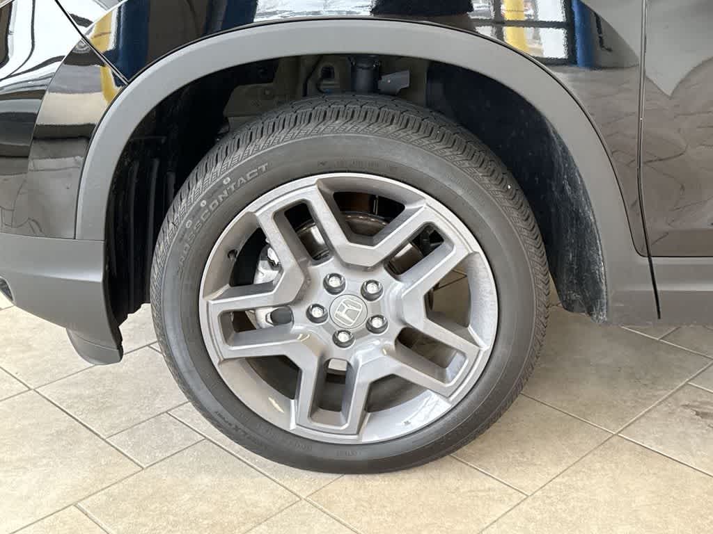 Thumbnail: 2023 Honda Passport - 15