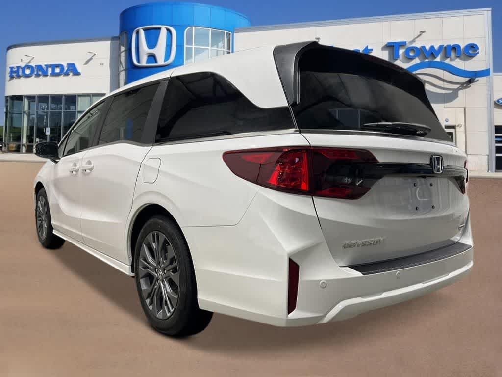 Thumbnail: 2026 Honda Odyssey - 3