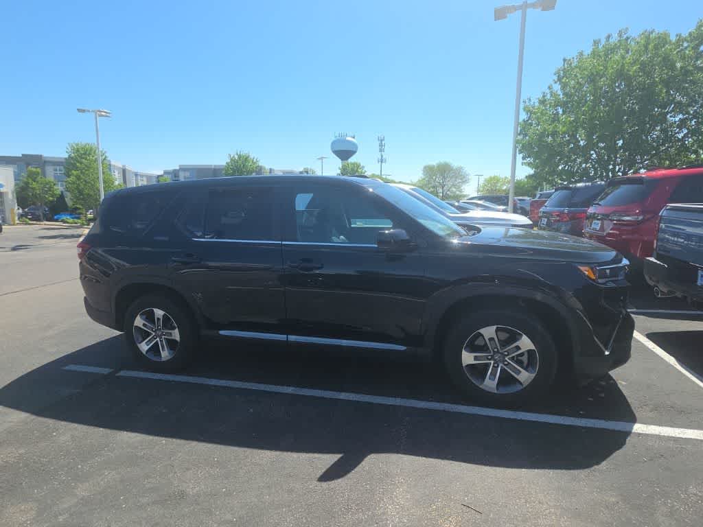 Thumbnail: 2023 Honda Pilot - 5
