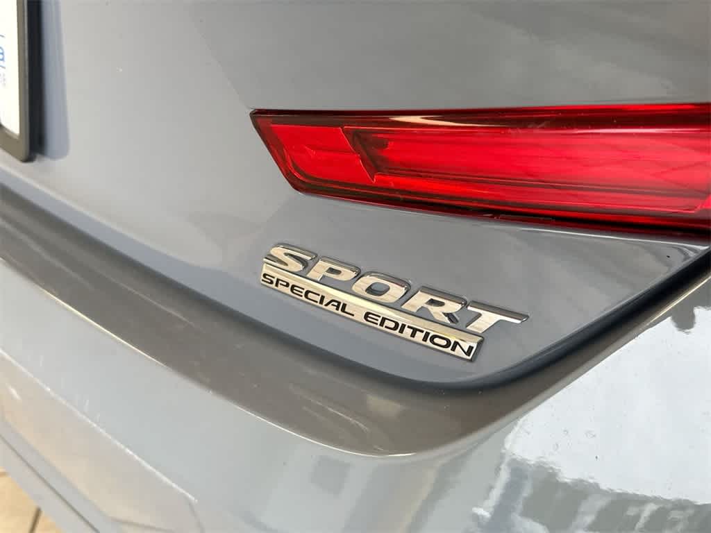 Thumbnail: 2022 Honda Accord - 11