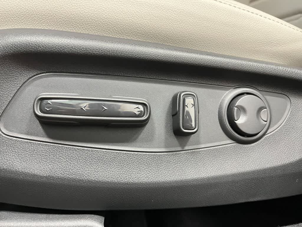 Thumbnail: 2026 Honda CR-V - 15