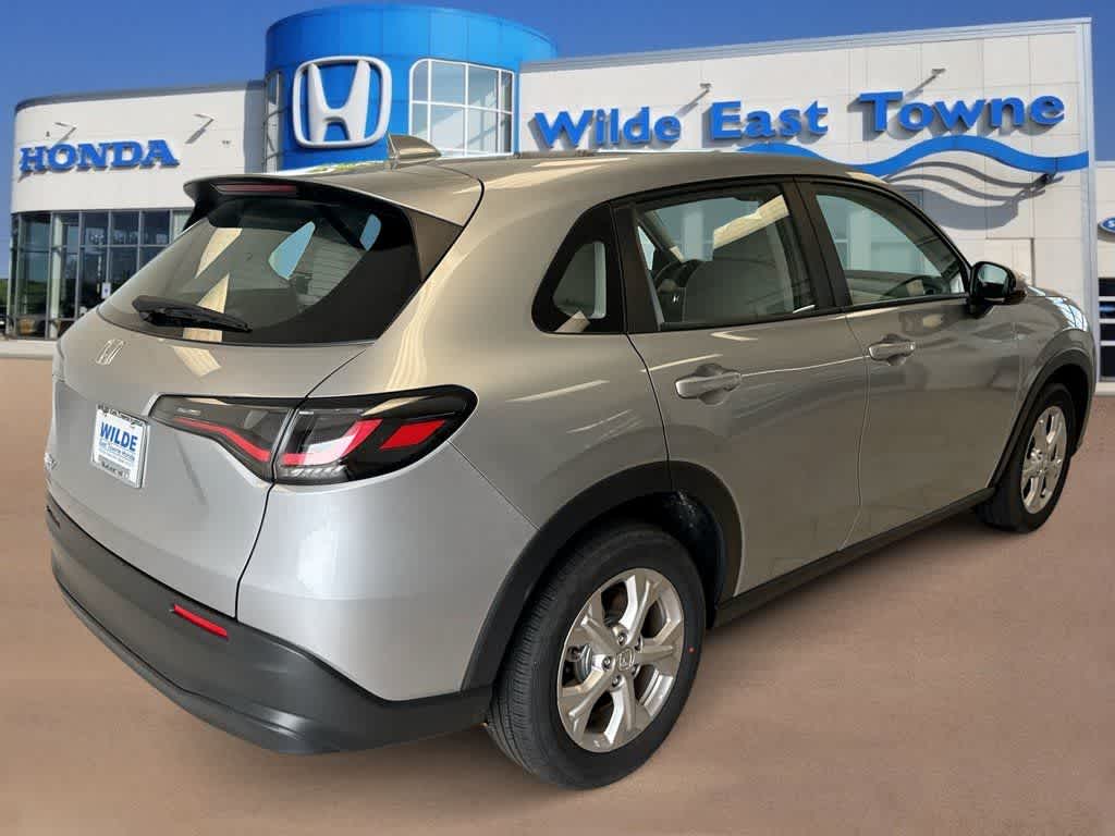 Thumbnail: 2025 Honda HR-V - 5