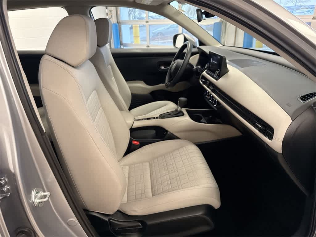 Thumbnail: 2024 Honda HR-V - 21