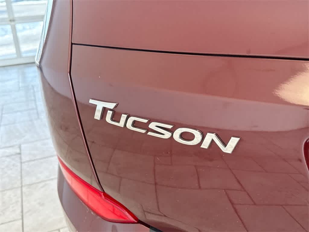 Thumbnail: 2017 Hyundai Tucson - 13