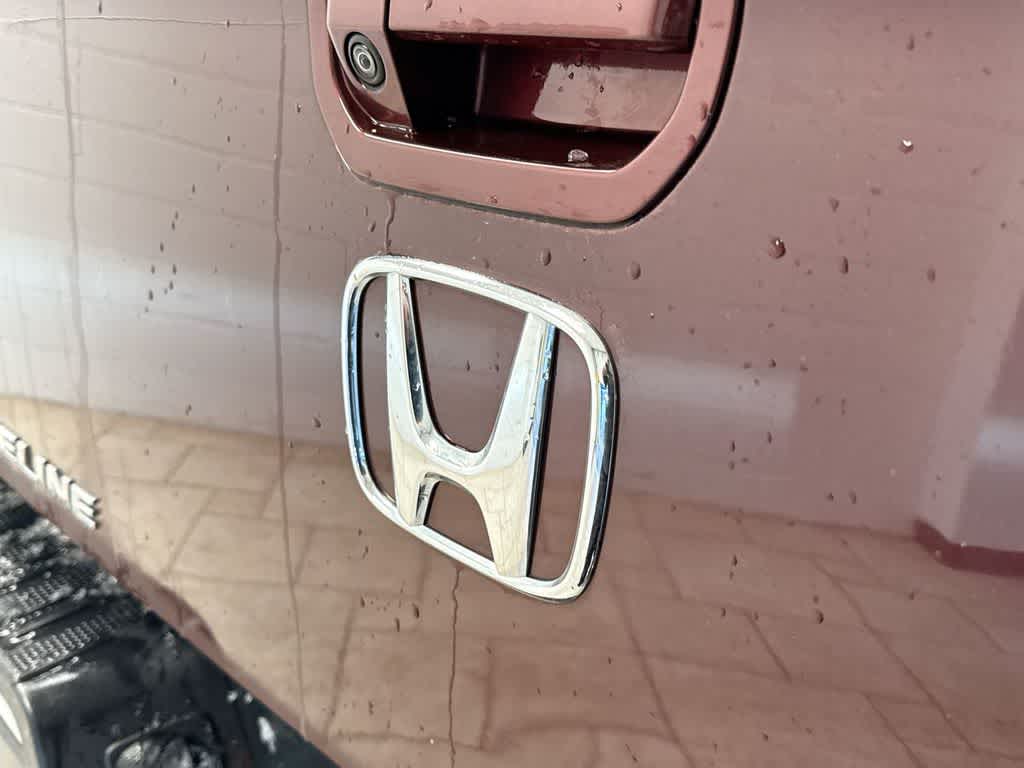 Thumbnail: 2019 Honda Ridgeline - 14