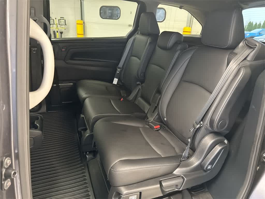 Thumbnail: 2023 Honda Odyssey - 20