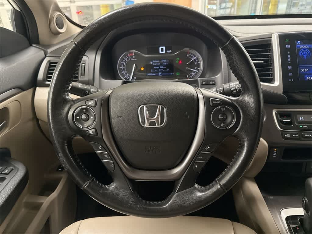 Thumbnail: 2016 Honda Pilot - 25