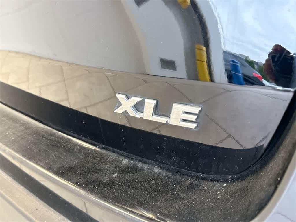 Thumbnail: 2019 Toyota Highlander - 11