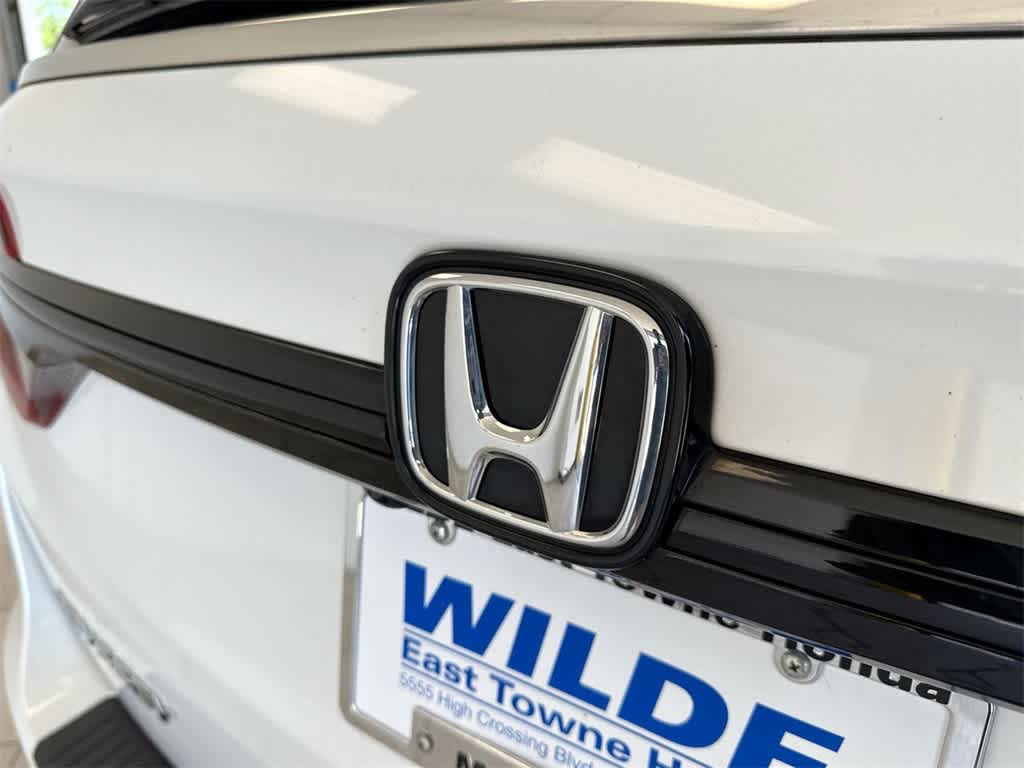 Thumbnail: 2023 Honda Odyssey - 12