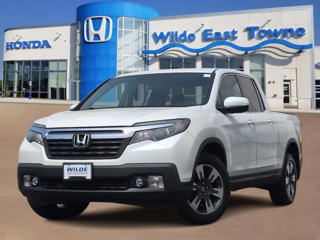 2017 Honda Ridgeline RTL -
                  Madison, WI
