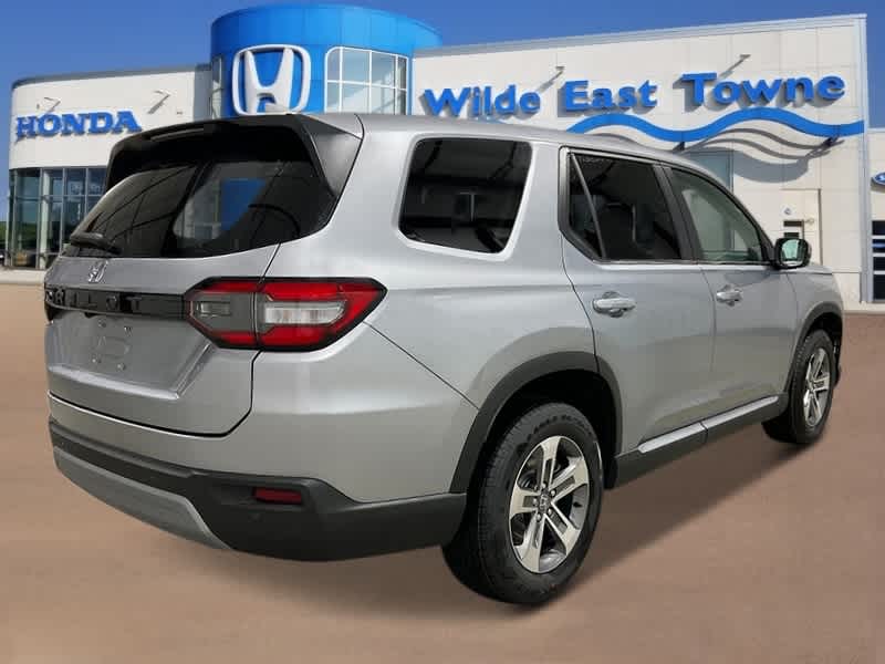 Thumbnail: 2025 Honda Pilot - 7