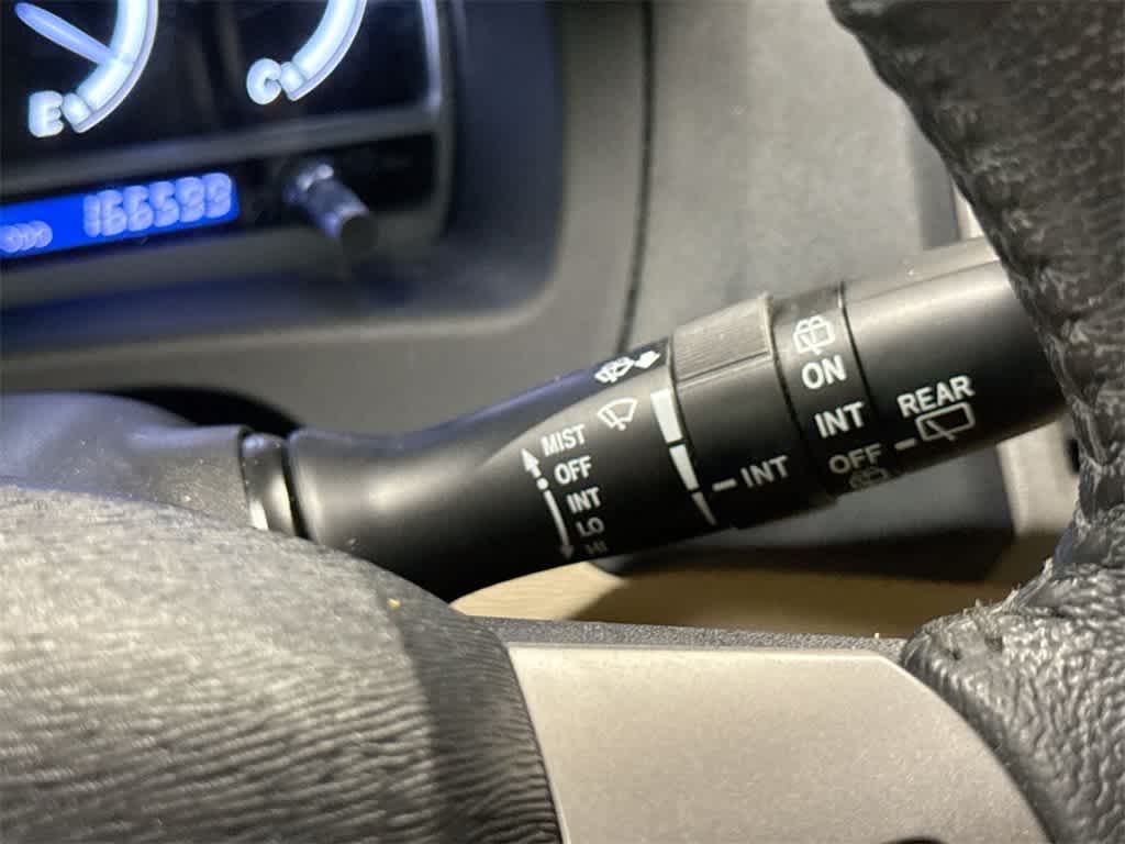 Thumbnail: 2012 Toyota Venza - 28