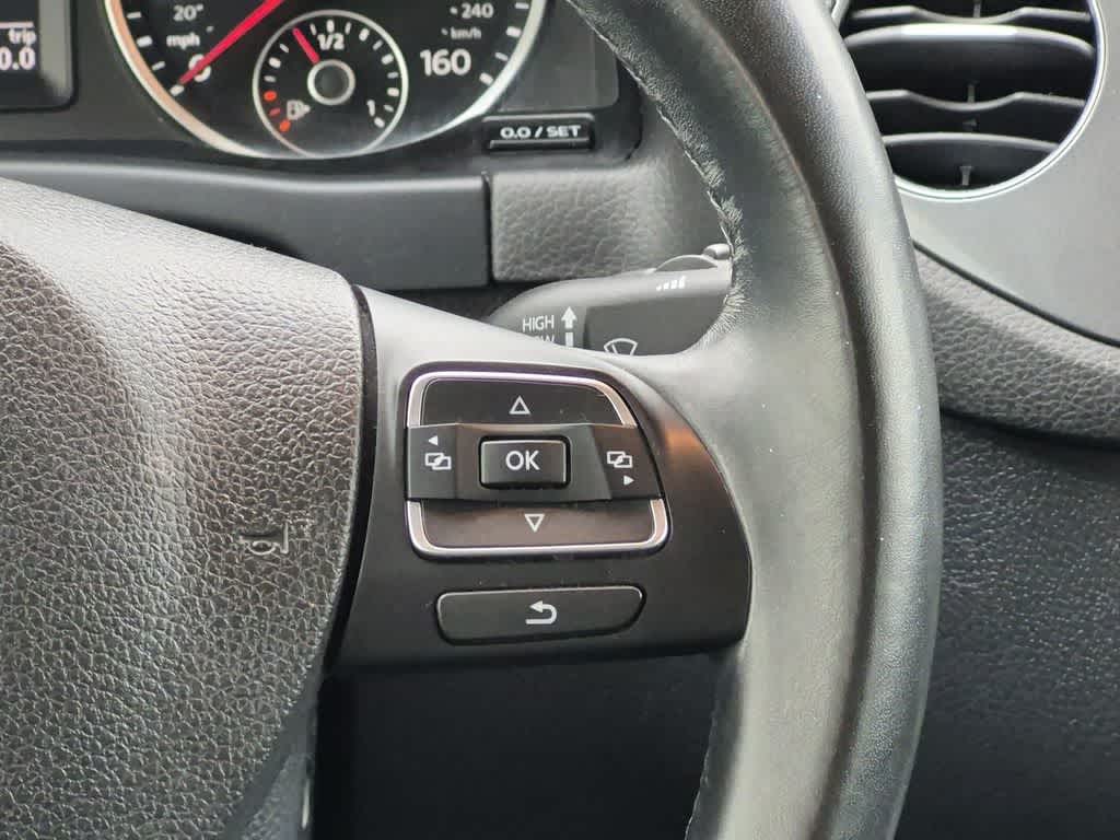 Thumbnail: 2017 Volkswagen Tiguan - 25