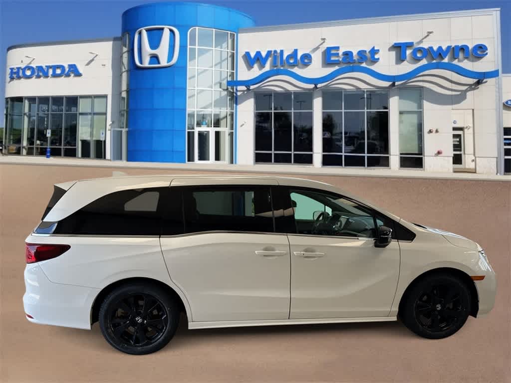 Thumbnail: 2023 Honda Odyssey - 9