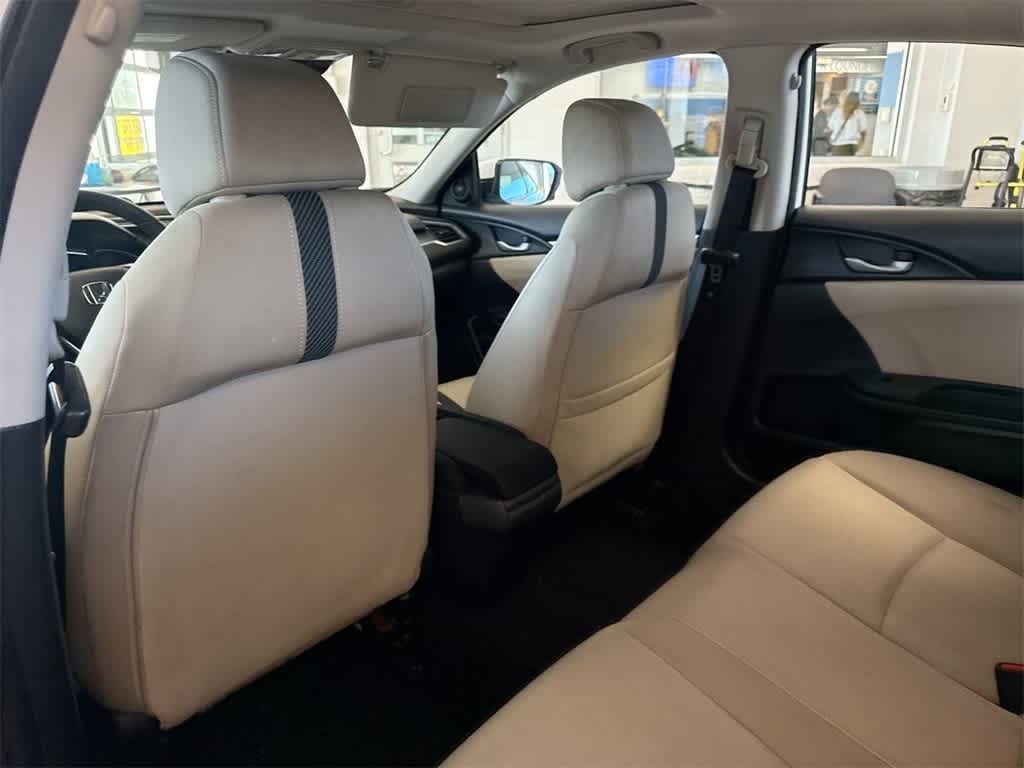 Thumbnail: 2016 Honda Civic - 18