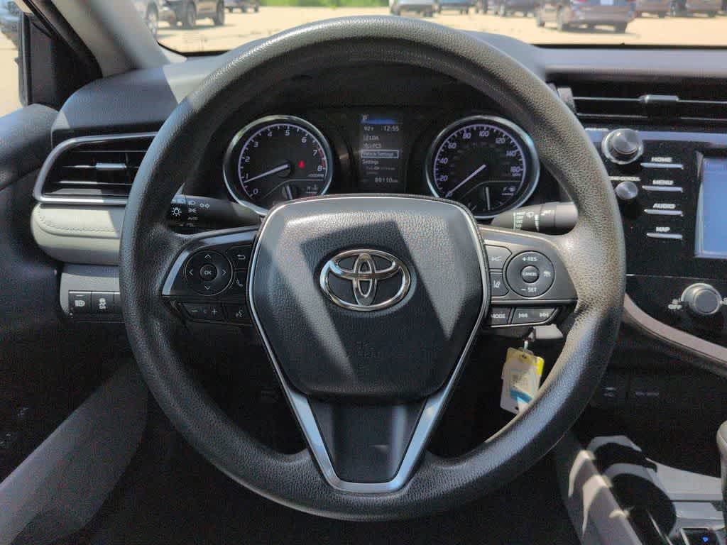 Thumbnail: 2019 Toyota Camry - 22