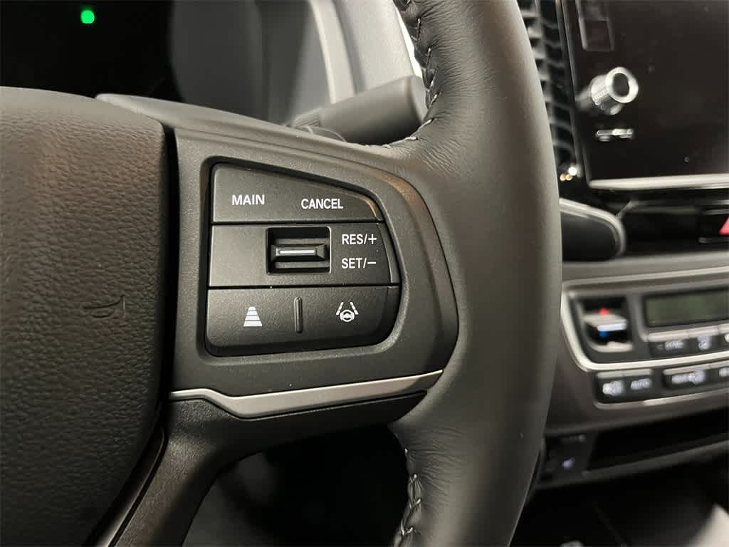 Thumbnail: 2025 Honda Ridgeline - 17