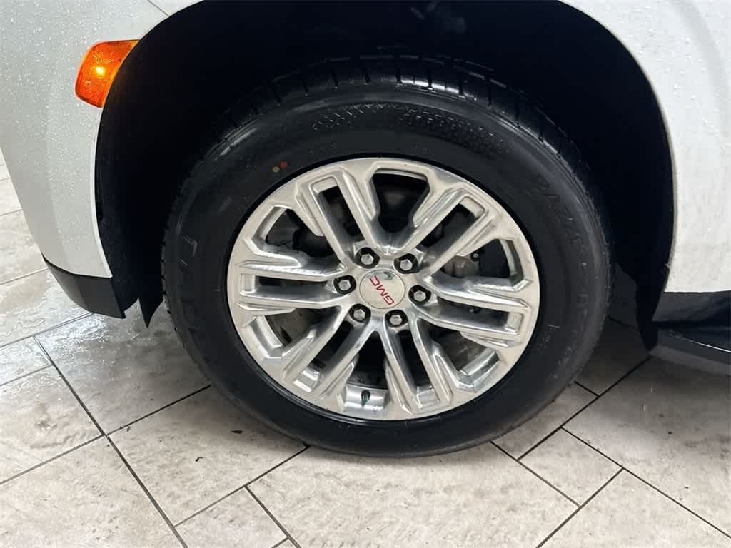 Thumbnail: 2021 GMC Yukon XL - 14