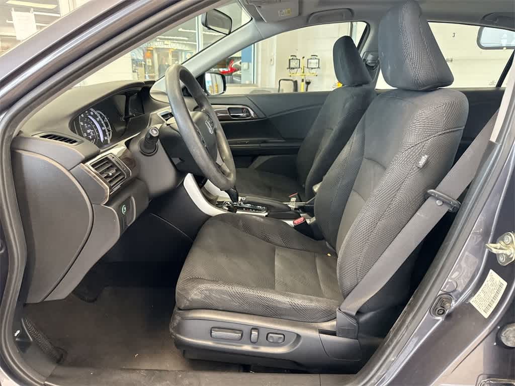 Thumbnail: 2017 Honda Accord - 16