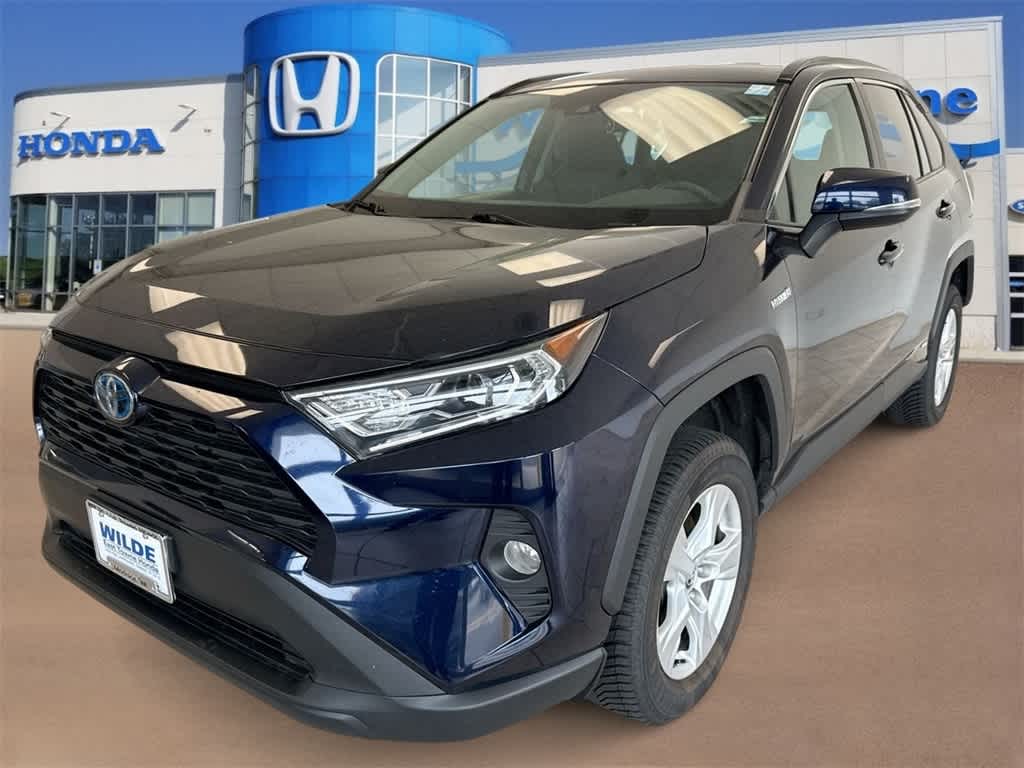 2020 Toyota RAV4 XLE -
                  Madison, WI