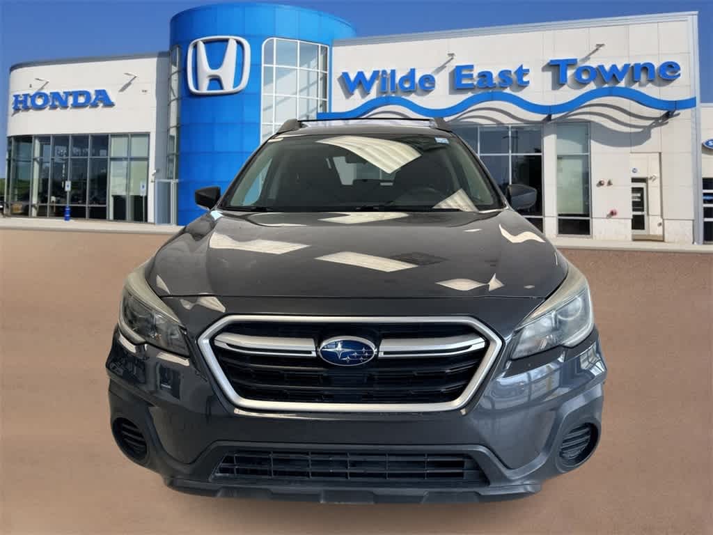 2018 Subaru Outback 2.5i photo 3