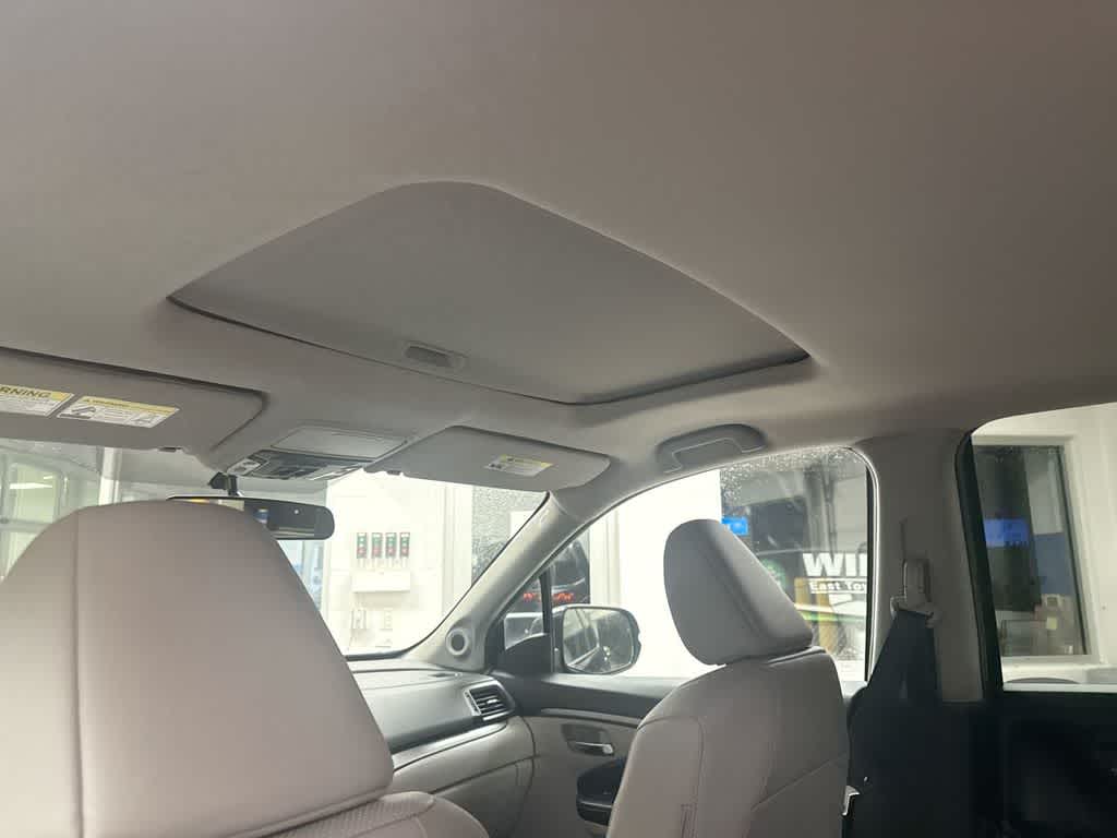 Thumbnail: 2019 Honda Ridgeline - 20