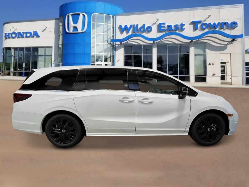 Thumbnail: 2026 Honda Odyssey - 8