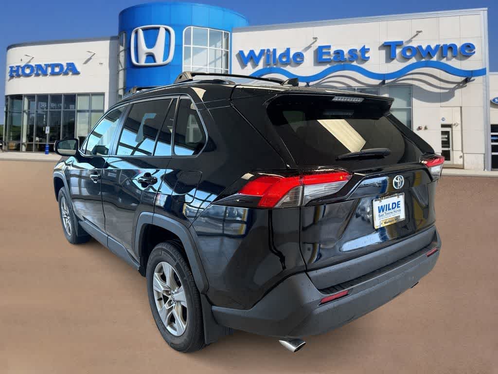 Thumbnail: 2022 Toyota RAV4 - 7