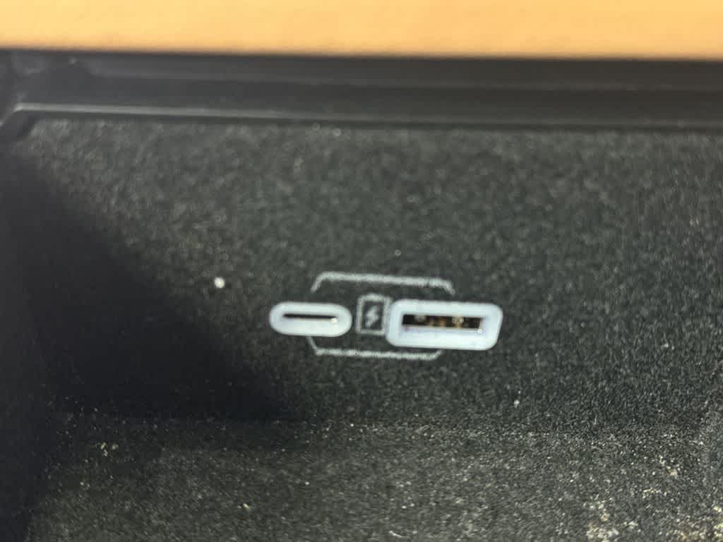 Thumbnail: 2023 Jeep Grand Wagoneer L - 37