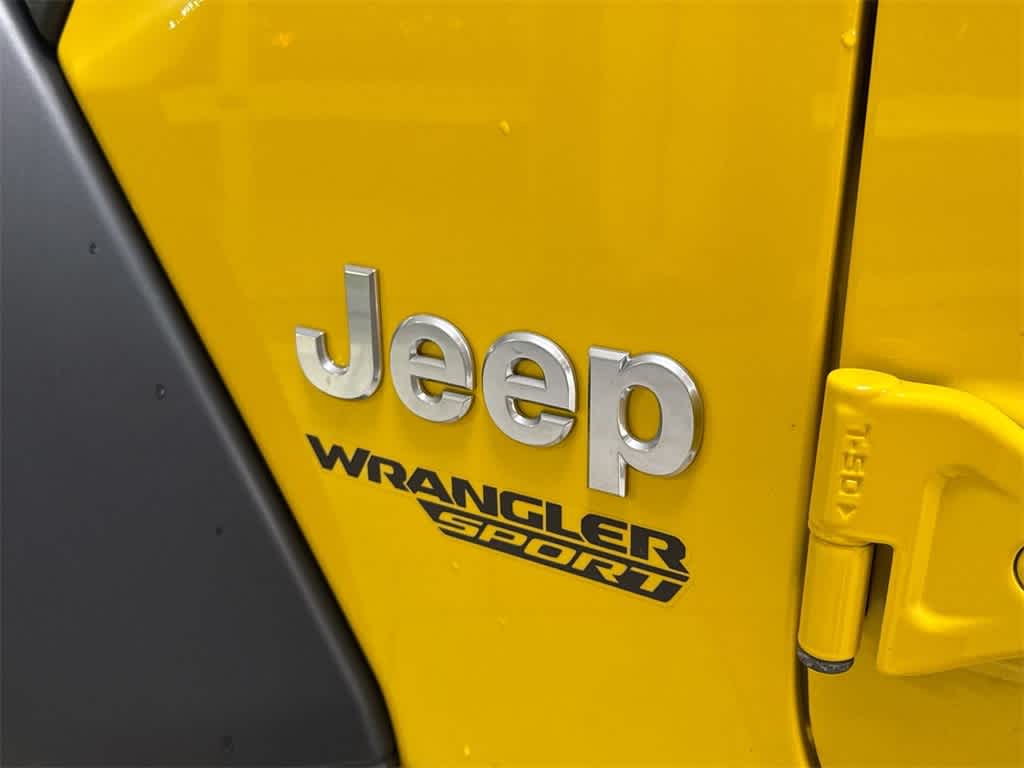 Thumbnail: 2020 Jeep Wrangler - 11