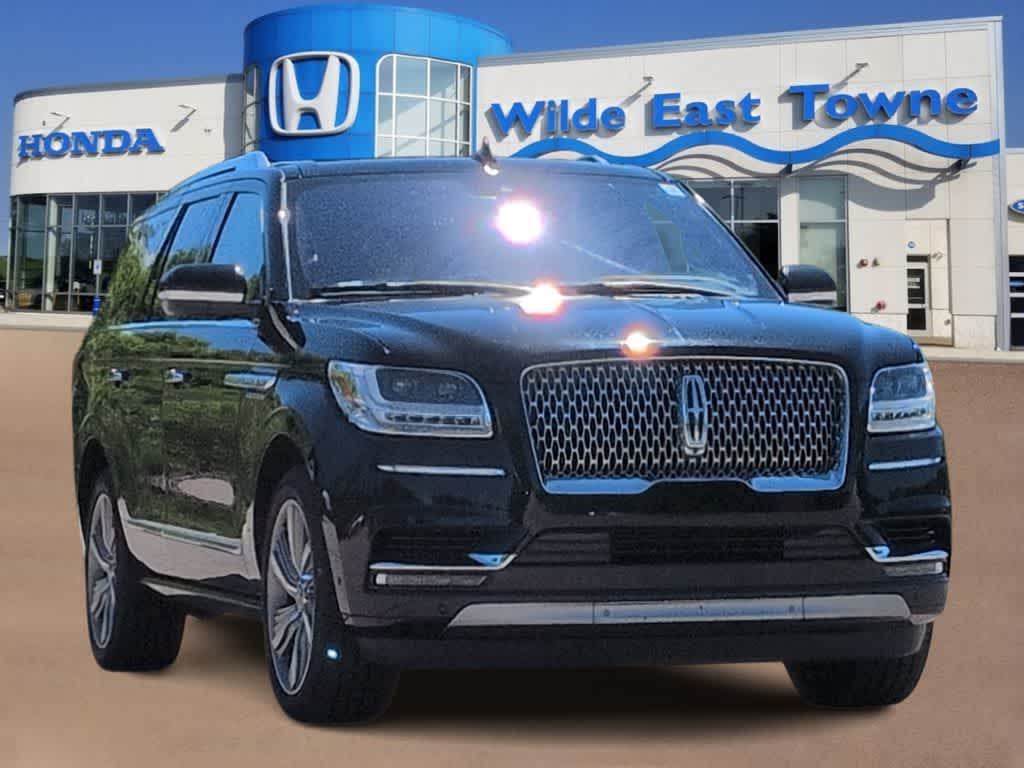 Thumbnail: 2018 Lincoln Navigator - 2