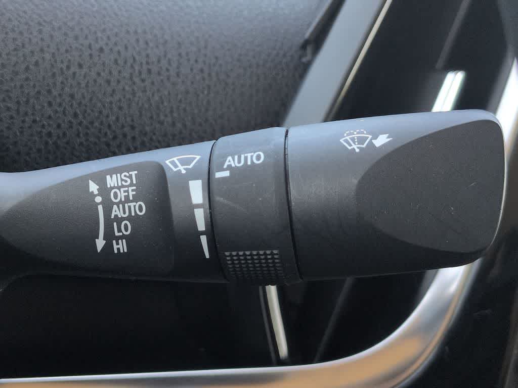Thumbnail: 2018 Toyota Prius Prime - 26