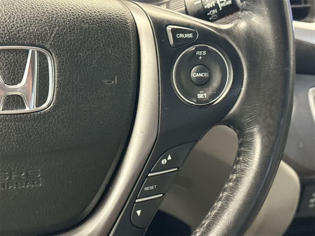 Thumbnail: 2016 Honda Pilot - 27