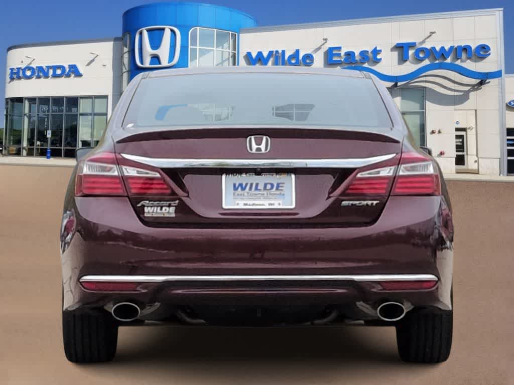 Thumbnail: 2017 Honda Accord - 9